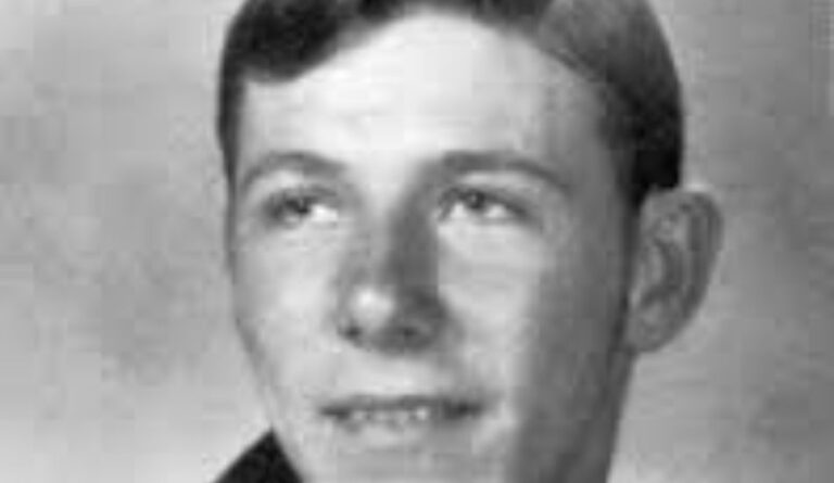 James (Pete) L. Knight son Dale Knight