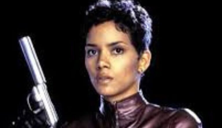 NSA agent Jinx Johnson